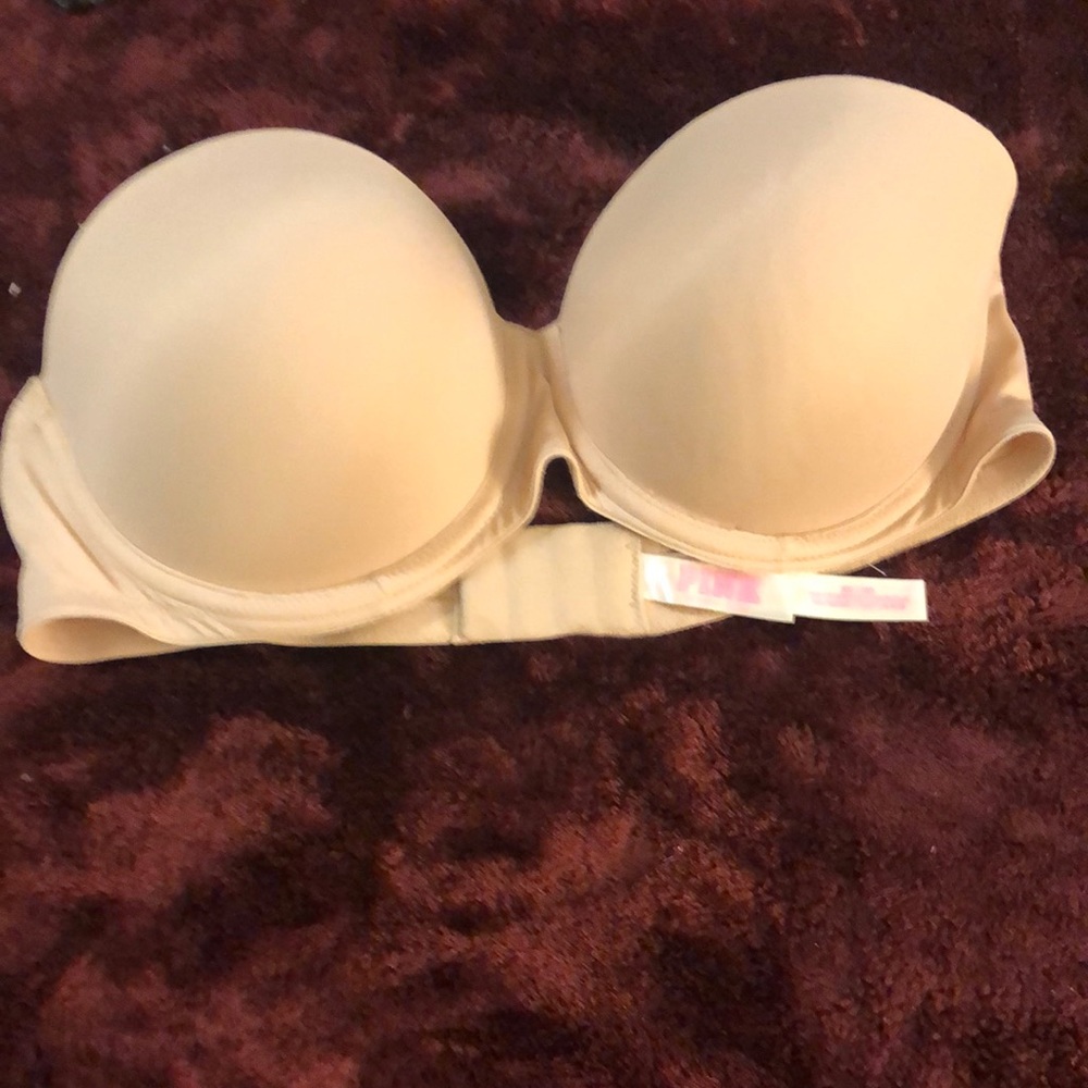 Never worn Victoria secret bra